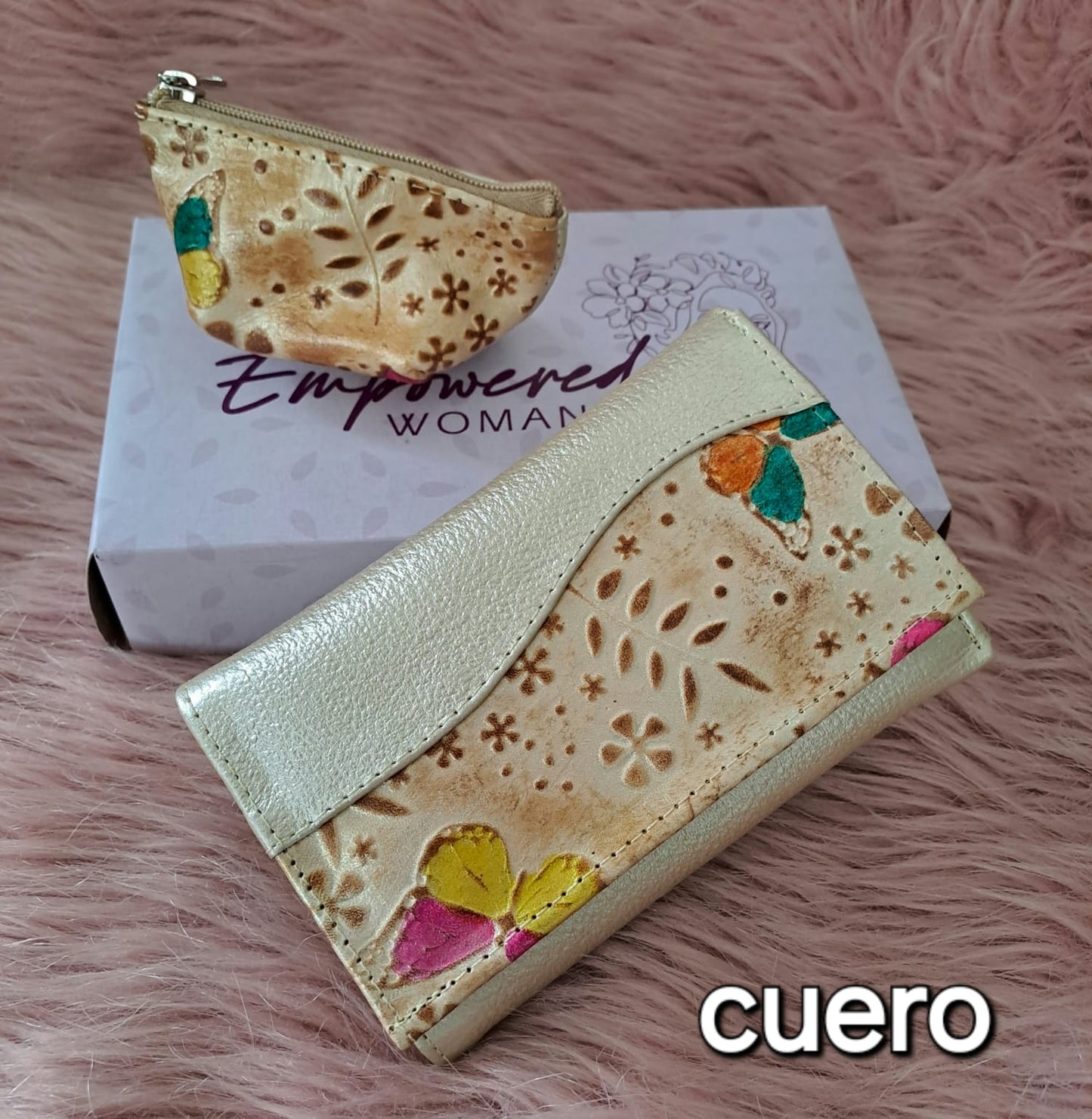 Billetera y monedero de cuero estampado para dama - Tono crema