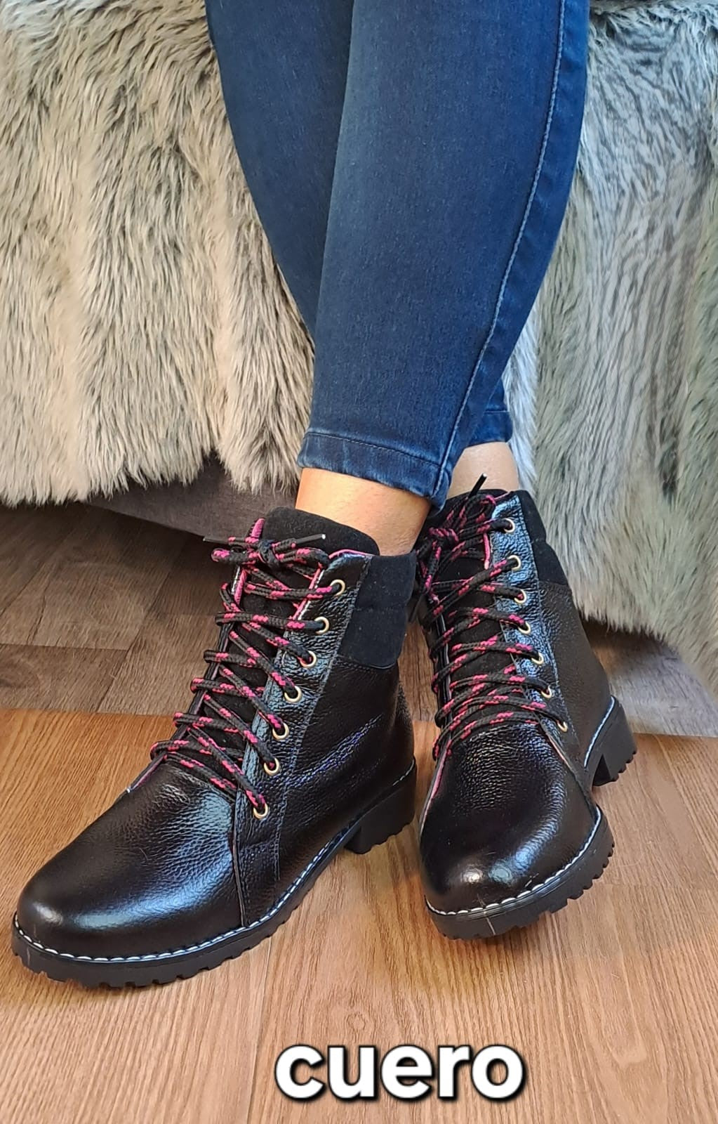 Botas de Cuero para Mujer - Estilo Casual con Cordones