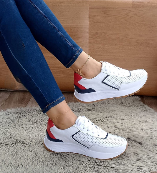 Tenis en Cuero - Blanco con Detalles en Azul y Rojo