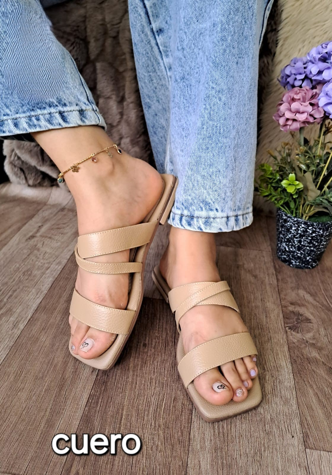 Sandalias de Cuero para Mujer en Color Beige